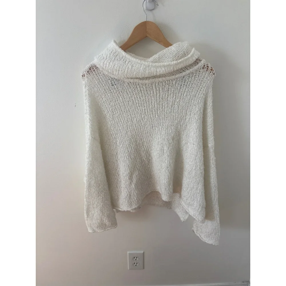 Free People White Cowl Neck Open Knit Boucle Oversized Sweater OB1032730 XS/TP